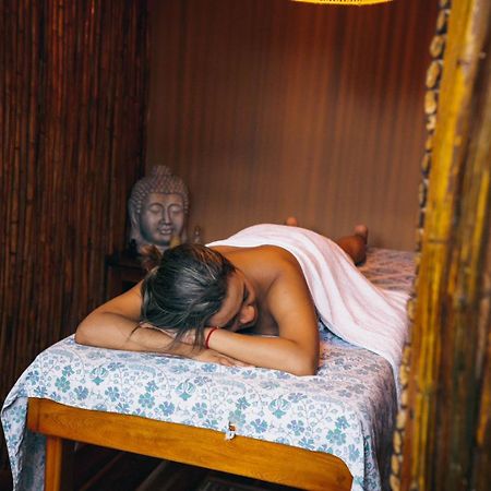 Ekaa Hotel Palomino Luaran gambar